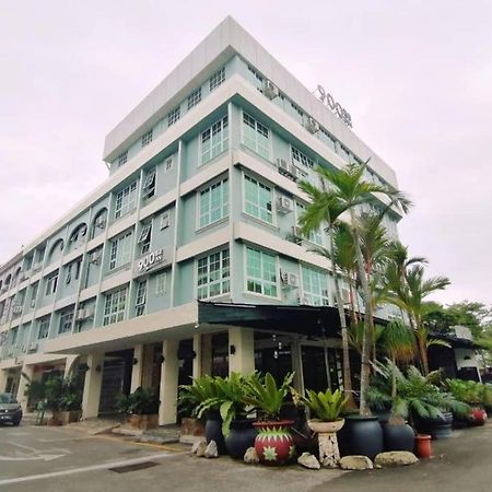 900 Inn Bintulu Extérieur photo
