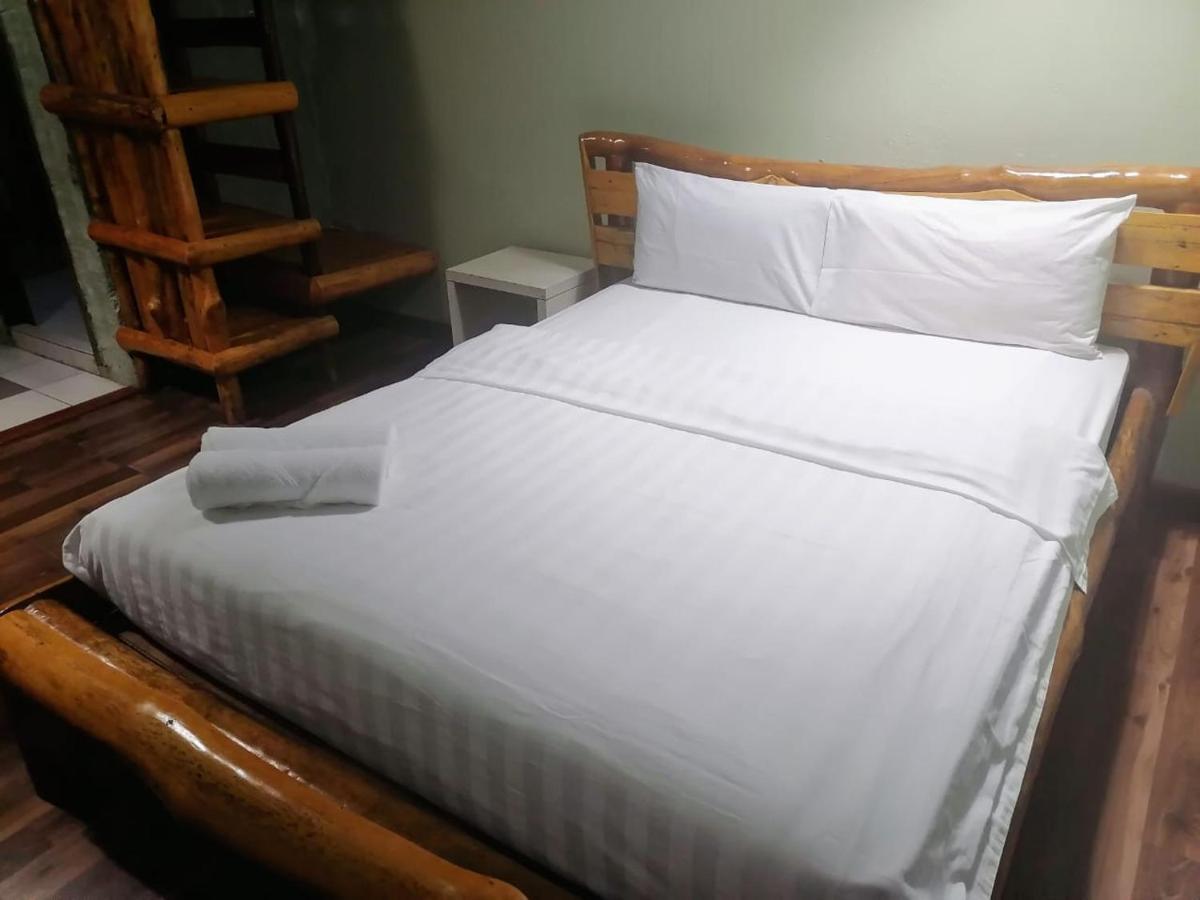 900 Inn Bintulu Extérieur photo