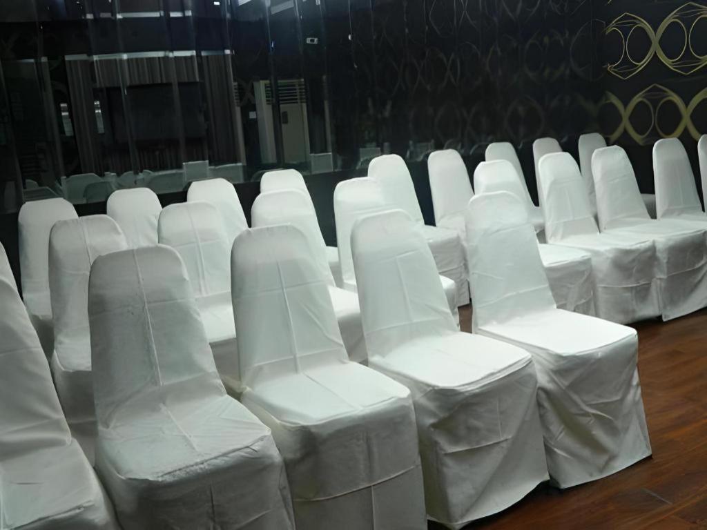 900 Inn Bintulu Extérieur photo