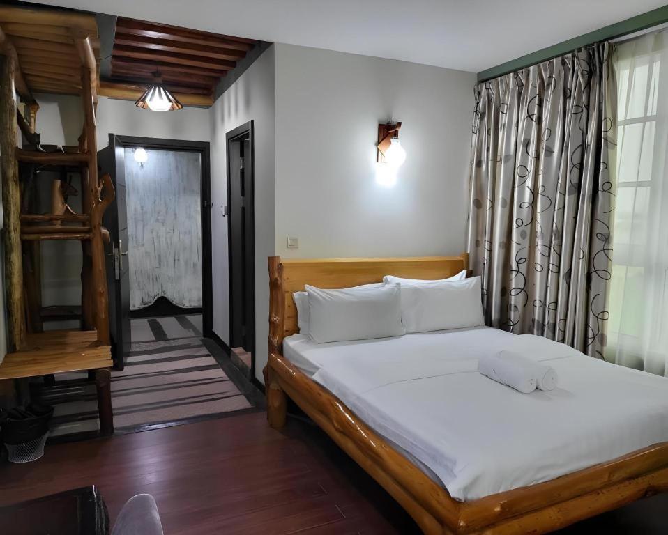 900 Inn Bintulu Extérieur photo